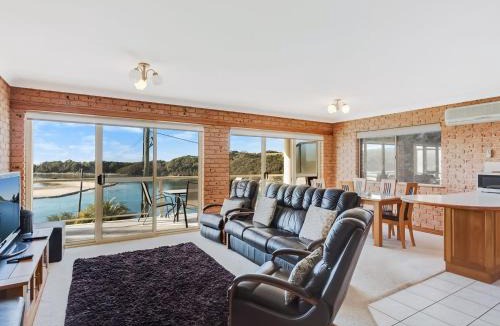 Narooma Apartment | Grand Pacific 2 Unit 2 - Ground Floor