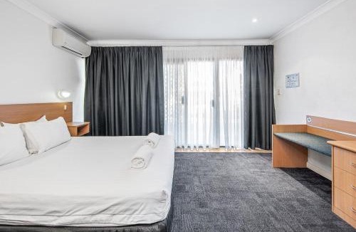 Alice Springs Hotel | Greet Alice Springs
