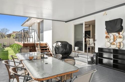 Forster House | Guest House On Guy