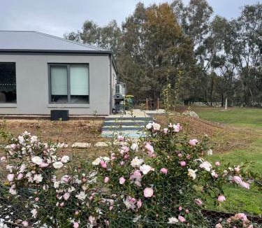 Myrtleford Apartment | Guinevere2