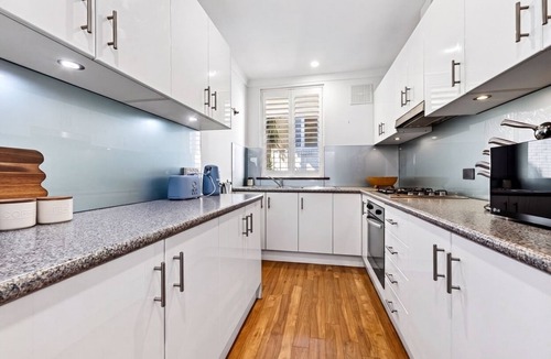 Mosman Park Apartment | Hacienda Haven – Light & Spacious Living, coastal apartment stay