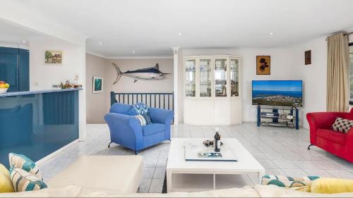 Boat Harbour House | Harbour Breezes