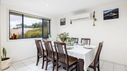 Boat Harbour House | Harbour Breezes