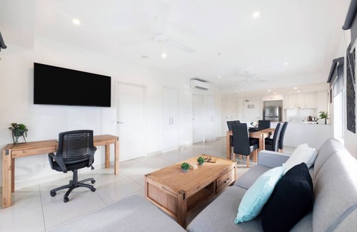 Darwin City Centre Apartment | Harbour Hush Poolside Central Base near Waterfront