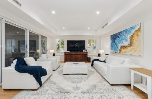 Hillarys House | Harbour Rise Luxury Family Retreat