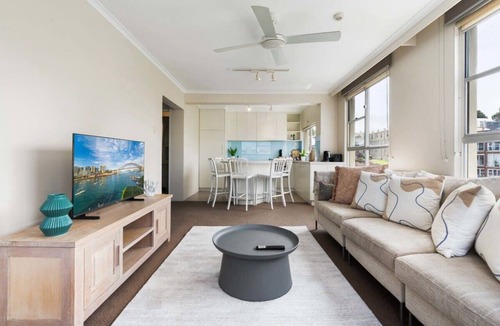 McMahons Point Apartment | Harbourside #53