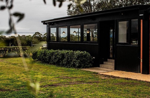 Pokolbin House | Harkham House - Harkham House is a 4-bedroom, 2.5-bathroom