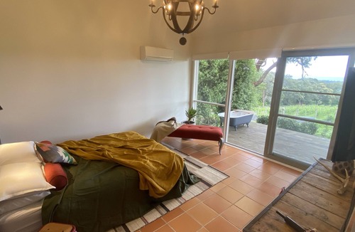 Red Hill Cottage | Harry's Cottage Red Hill