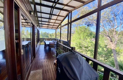 Katoomba House | Harry’s Lookout - Family & Pet-Friendly Home between Leura & Katoomba