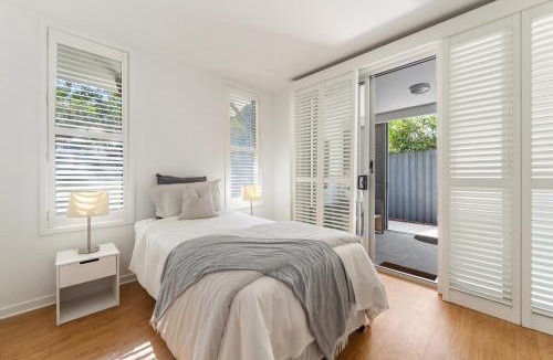 Hastings Point Apartment | Hastings Hideout - 2BR Creekside Beauty by uHoliday