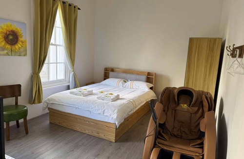 Katoomba Hotel | Hearty Center