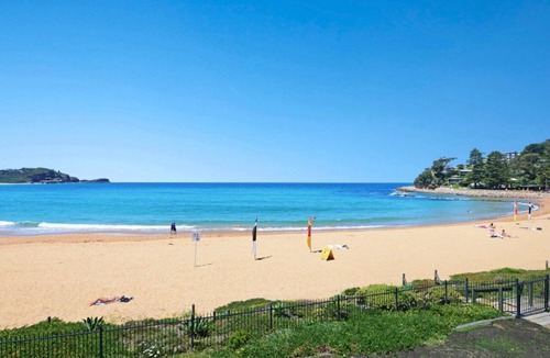Avoca Beach Apartment | Hi Surf 9 - Absolute Beachfront