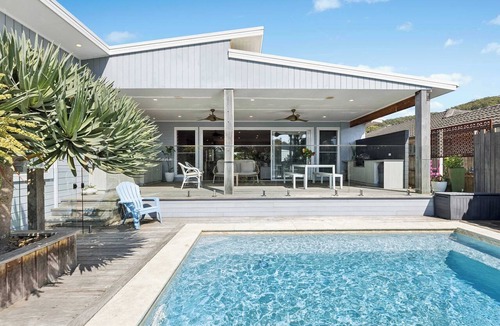Wamberal House | Hibiscus