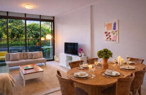 Sydney Olympic Park Apartment | High Ceiling 6 Beds Private Garden Oasis 1min to Qudos Free Parking