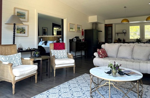 Barrengarry Villa | Highcliff Luxury Villa