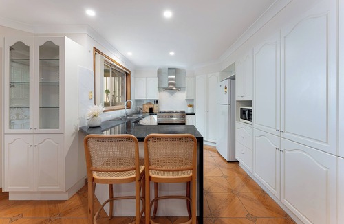Shell Cove House | Hilltop Haven-Shell Cove
