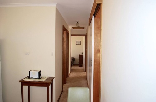 Arkaba Cottage | Hillview Cottage
