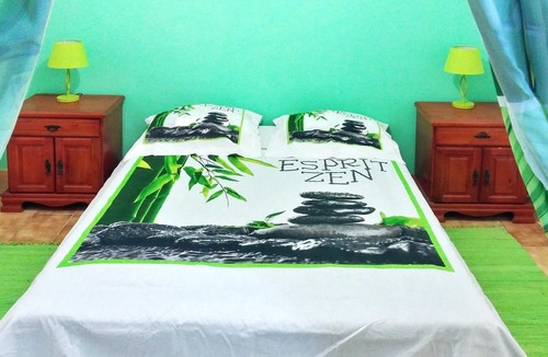 Cayenne House | Homerez - House 4 km away from the beach for 2 ppl. with garden at Cayenne