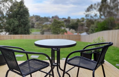 Ballarat East House | Hopetoun Cottage | Modern, Stylish, Warm | 2 Minutes From Ballarat CBD