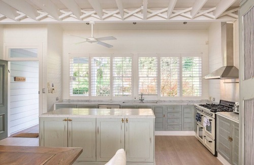 Palm Beach House | HourGlass- Absolute Beachfront