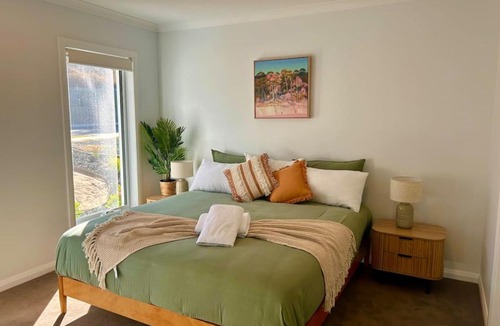 Wodonga House | House on the hill