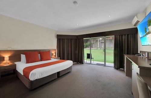 Rutherford Hotel | Hunter Gateway Motel