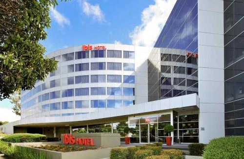 Glen Waverley Hotel | ibis Melbourne - Glen Waverley