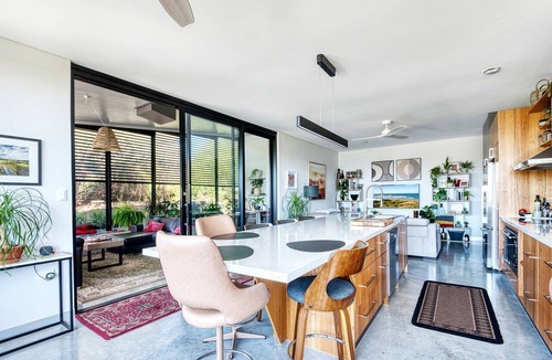 Venus Bay Villa | Impressive, Eco-Friendly Designer Rental with Pool for Bird Watchers and Ocean Enthusiasts in Venus Bay, Australia
