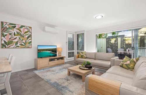 Huskisson House | Inish by Experience Jervis Bay