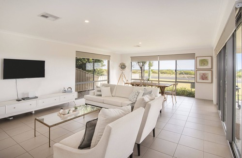 Geographe House | INTO THE BLUE - Beachfront Busselton Holiday Home