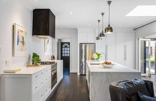 Norwood House | Iris @ Norwood—Luxe Indoor-Outdoor Living near CBD