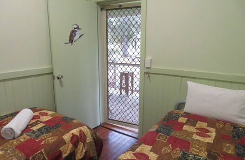 Holyoake Hotel | Jarrah Forest Lodge