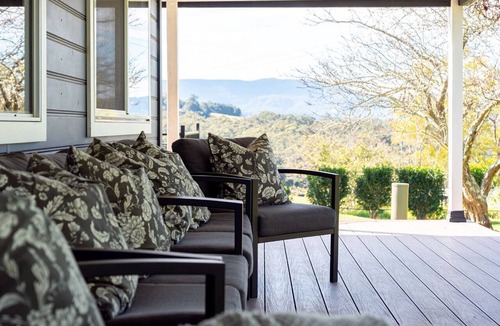 Jaspers Brush House | Jasper Valley House – luxury heritage farm retreat, stunning scenic rural escape