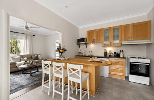 Yelverton House | Jen's Cottage