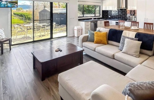 East Jindabyne Apartment | Jerrara Escape Two - Great for the whole Family