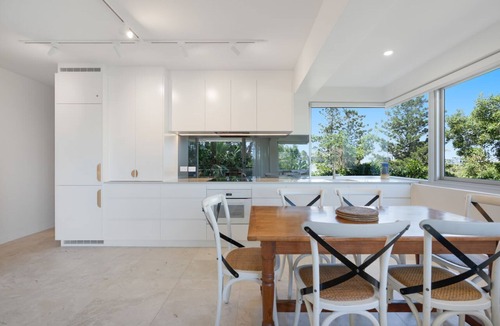 Noosa Heads Apartment | Kalimna 2 Picture Point Crescent 35