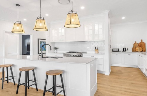 Pokolbin House | KANGAROO CROFT - THE VINTAGE HOLIDAY HOUSES