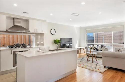 Kellyville House | Kellyvile Delight 5BrHouseShopping Center