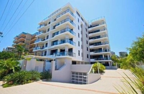 Kings Beach Apartment | King's Row Holiday Apartments