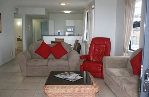 Kings Beach Apartment | King's Row Holiday Apartments