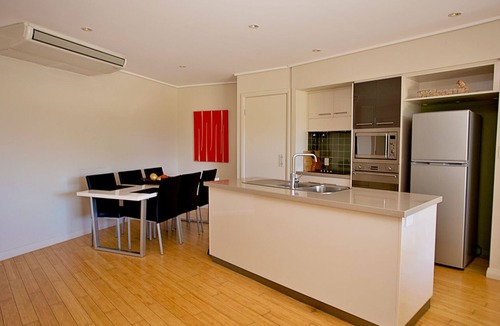 Agnes Water Apartment | Kingfisher Beachside 3BR with Heated Pool Walk to Beach