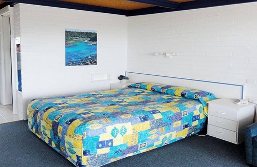 Merimbula Hotel | Kingfisher Motel
