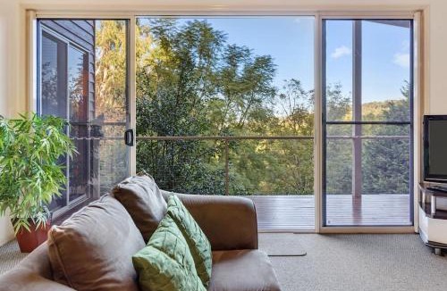 Ravensbourne Ski Chalet | Kookaburra Kottage 1 Bedroom