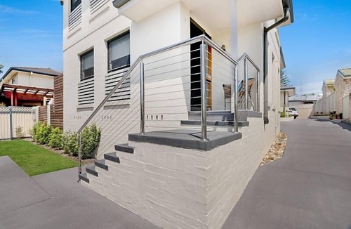 Blue Bay Apartment | Koonah Townhouse