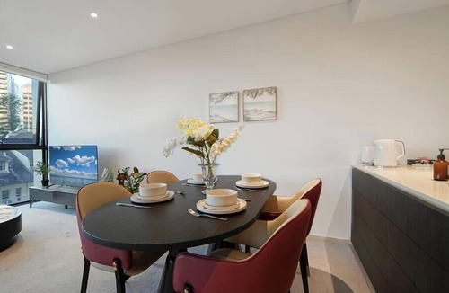 North Sydney Apartment | KozyGuru | Stylish 2BR Apt and Parking North Sydney