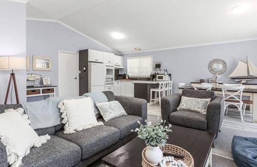 Apollo Bay House | Kristensen - Apollo Bay