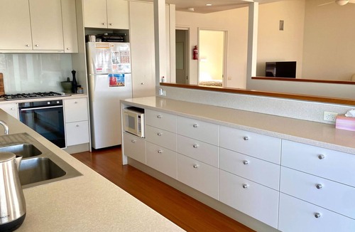 Malua Bay House | La Mirage, Malua Bay