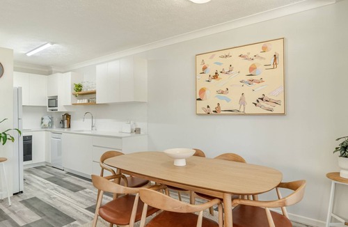 Yamba Apartment | LA Ronde 2 - Beachfront Apartment Opposite Pippi Beach - Holiday Yamba