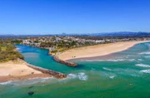 Kingscliff Apartment | Lagoon Pool Access Salt Resort & Spa 1br (Peppers)