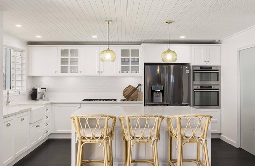 North Avoca House | LAHINCH | Pool , Close to beach | Accom Holidays
